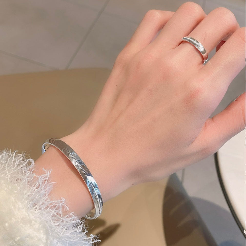✨🌙 Fesseln Sie jeden Blick – Das polierte Katzenaugen-Steinarmband 🌙✨