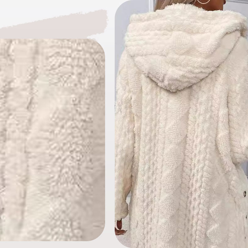 Дамско термо яке с качулка и капитониран дизайн