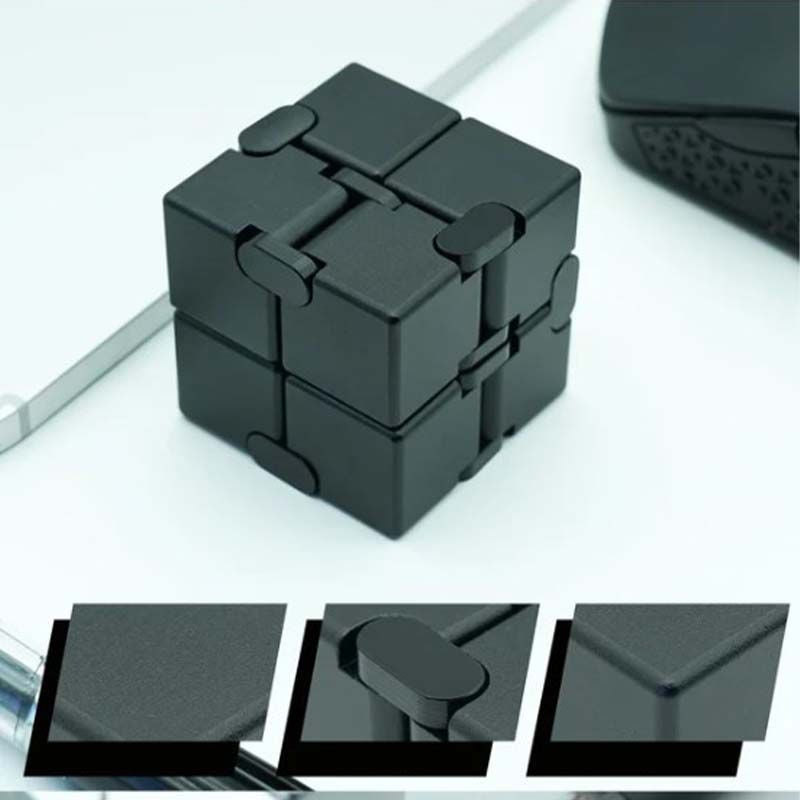 Безкраен куб - Отключи безкрайно забавление!